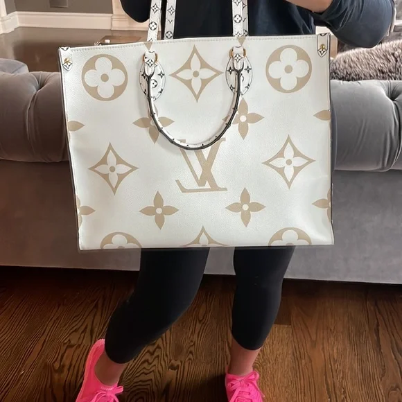 Preowned Louis Vuitton on the go khaki taupe large bag shopper - Picture 12 of 14